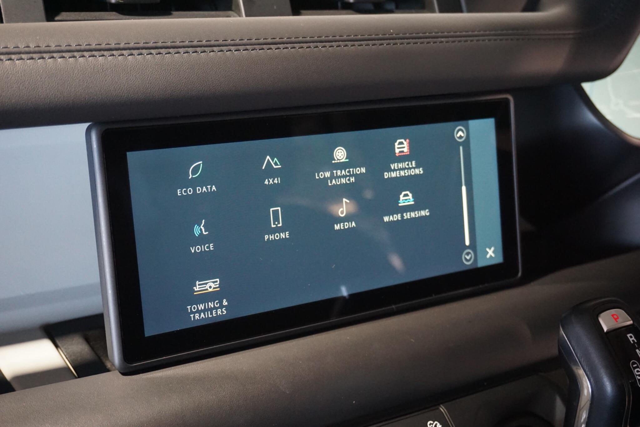 Land Rover Defender 110 3.0 D300 MHEV HSE Hard Top SUV 5dr Diesel Auto 4WD MWB Euro 6 (s/s) (300 ps)